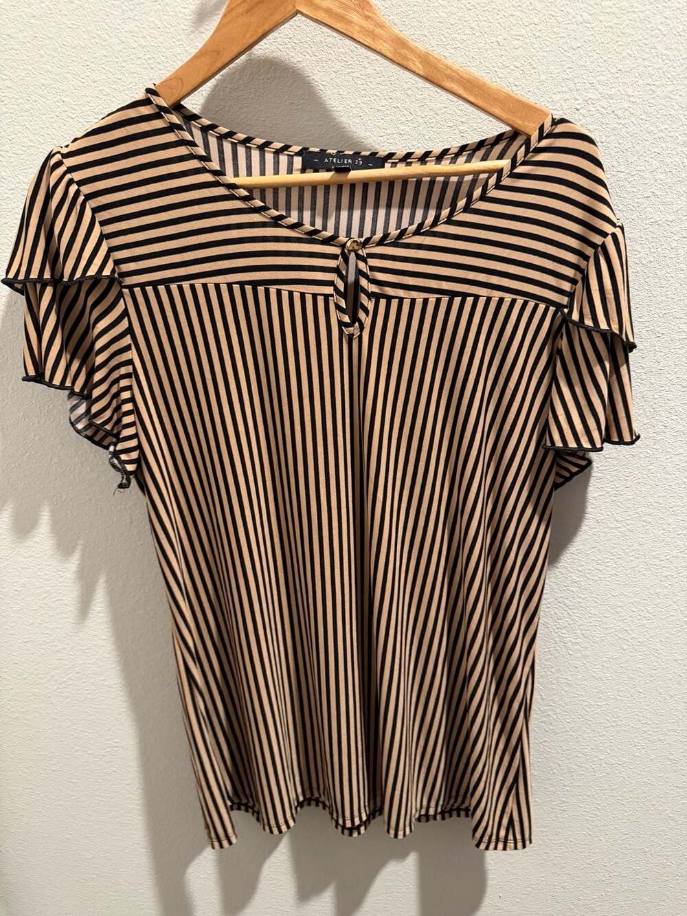 Atelier 29 Striped Keyhole Ruffle Sleeve Blouse XL